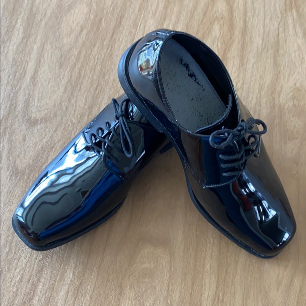 Vangelo Tuxedo dress shoes